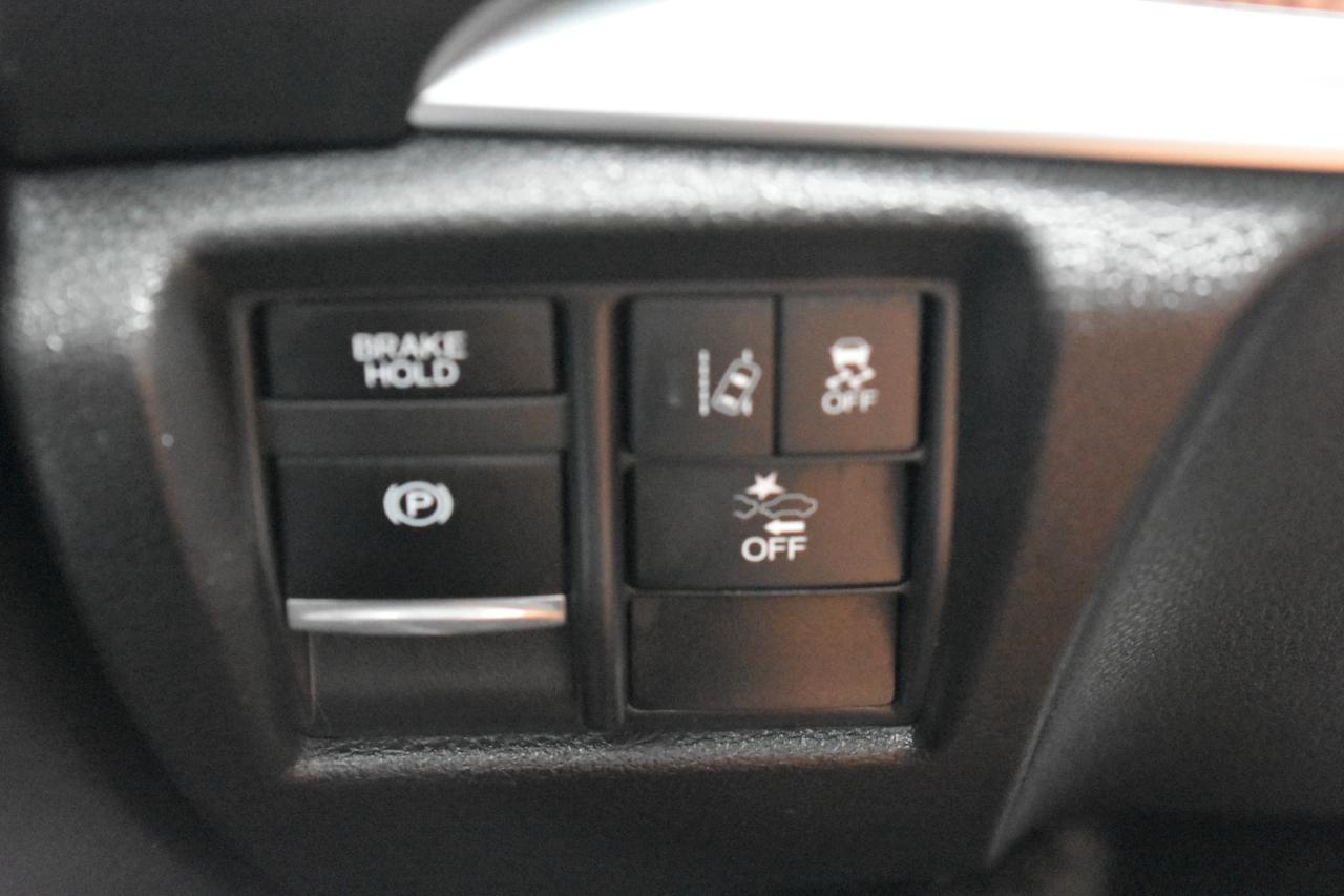 Acura MDX 9-Spd AT w/Tech Package 2017