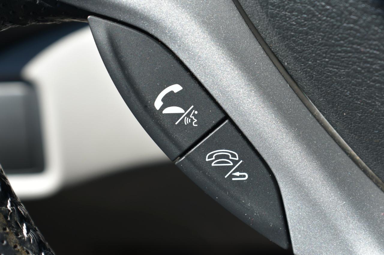 Honda Insight EX 4D Hatchback 2013