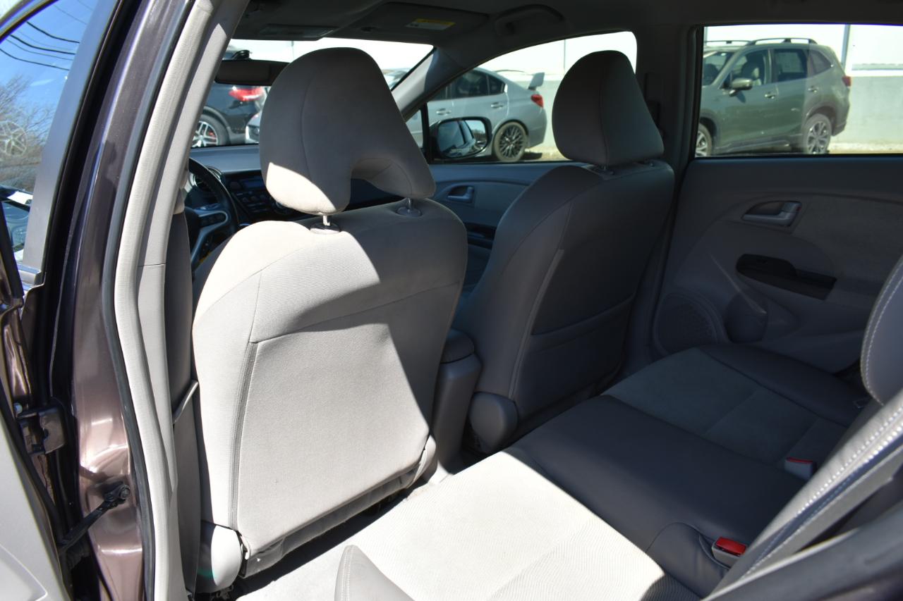 Honda Insight EX 4D Hatchback 2013