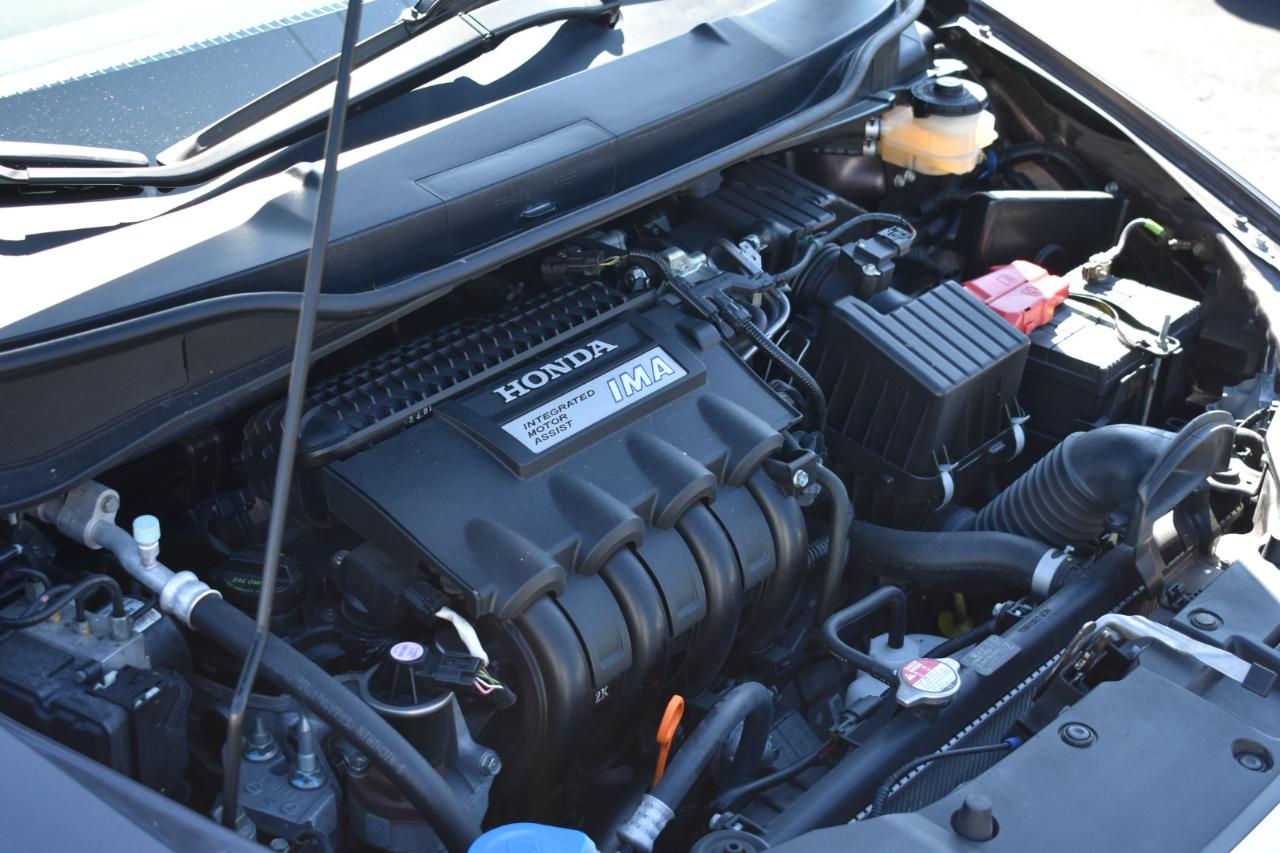 Honda Insight EX 4D Hatchback 2013