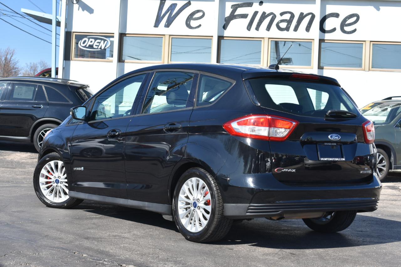 Ford C-Max Hybrid SE 2017