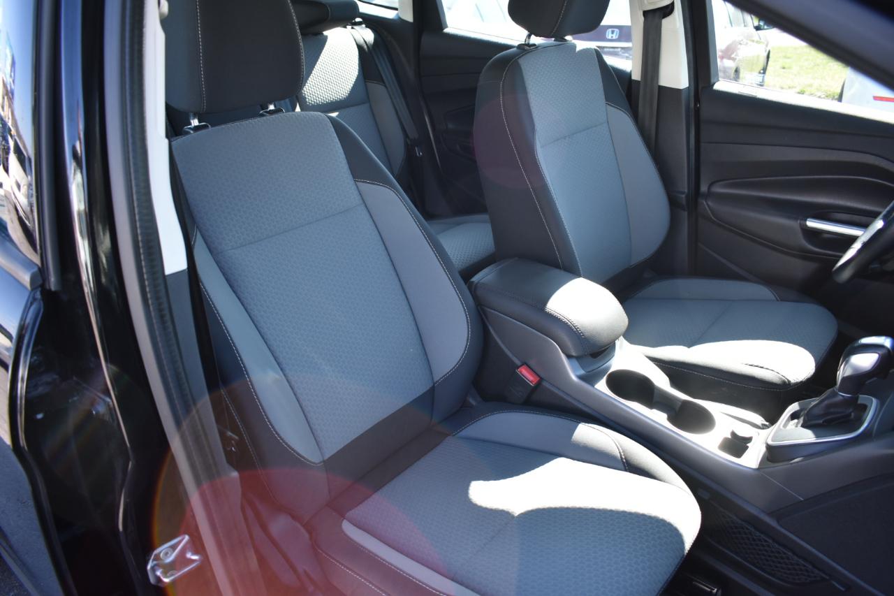 Ford C-Max Hybrid SE 2017