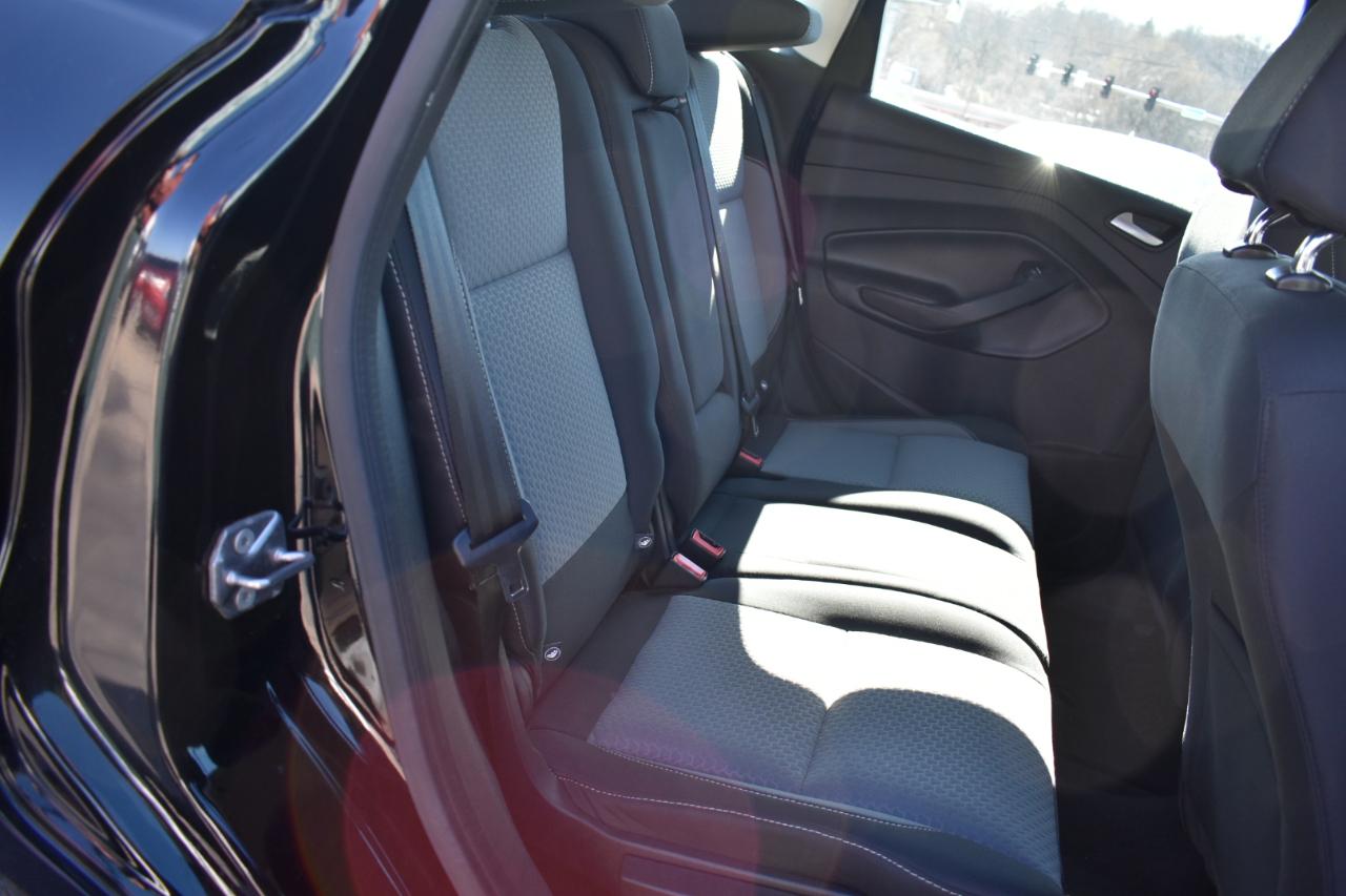 Ford C-Max Hybrid SE 2017