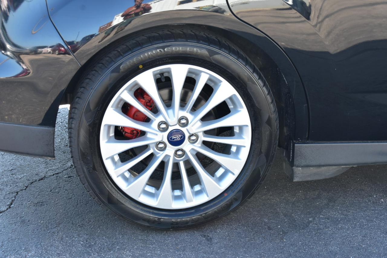 Ford C-Max Hybrid SE 2017