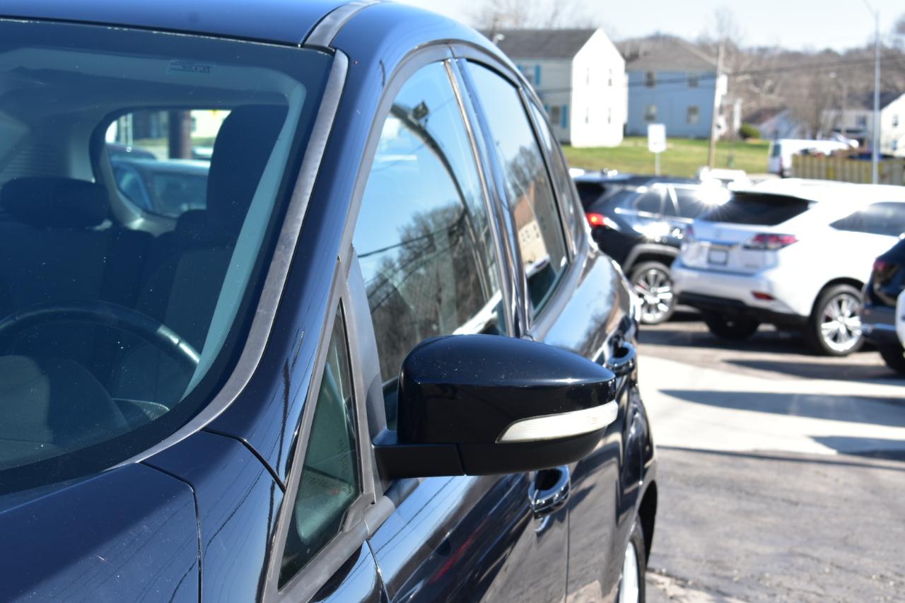 Ford C-Max Hybrid SE 2017