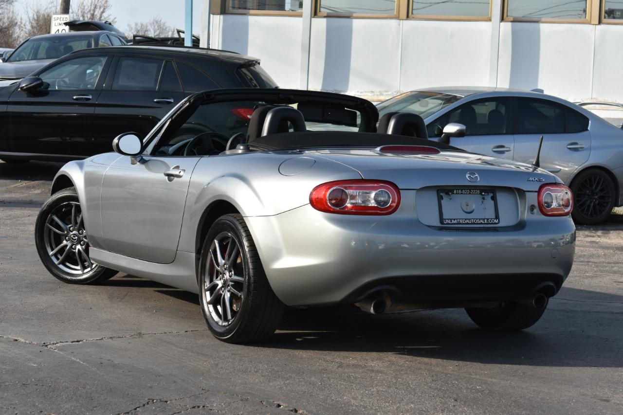Mazda MX-5 Miata Sport AT 2015