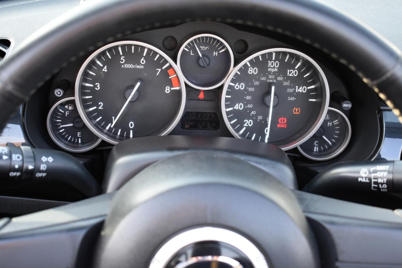 Mazda MX-5 Miata Sport AT 2015