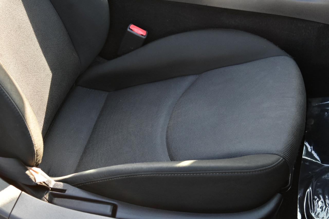 Mazda MX-5 Miata Sport AT 2015