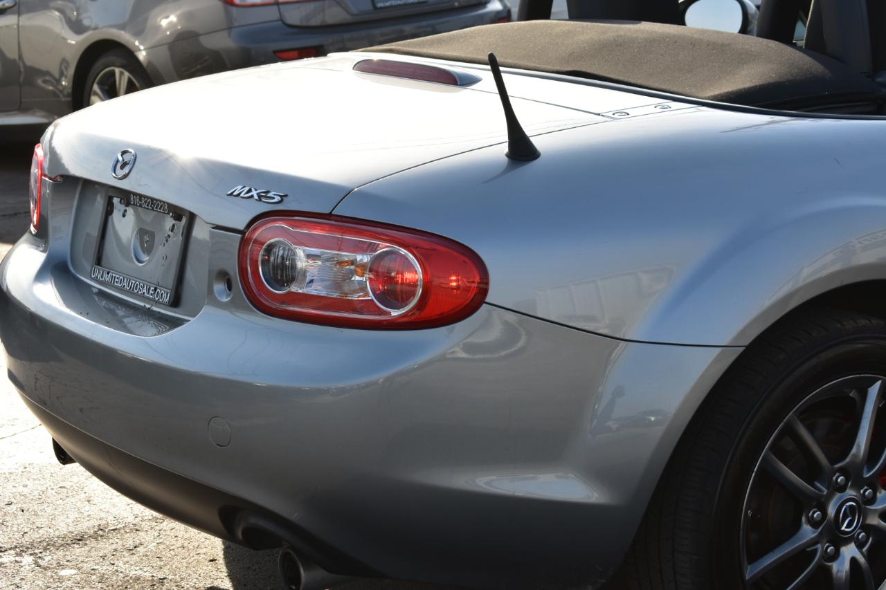 Mazda MX-5 Miata Sport AT 2015