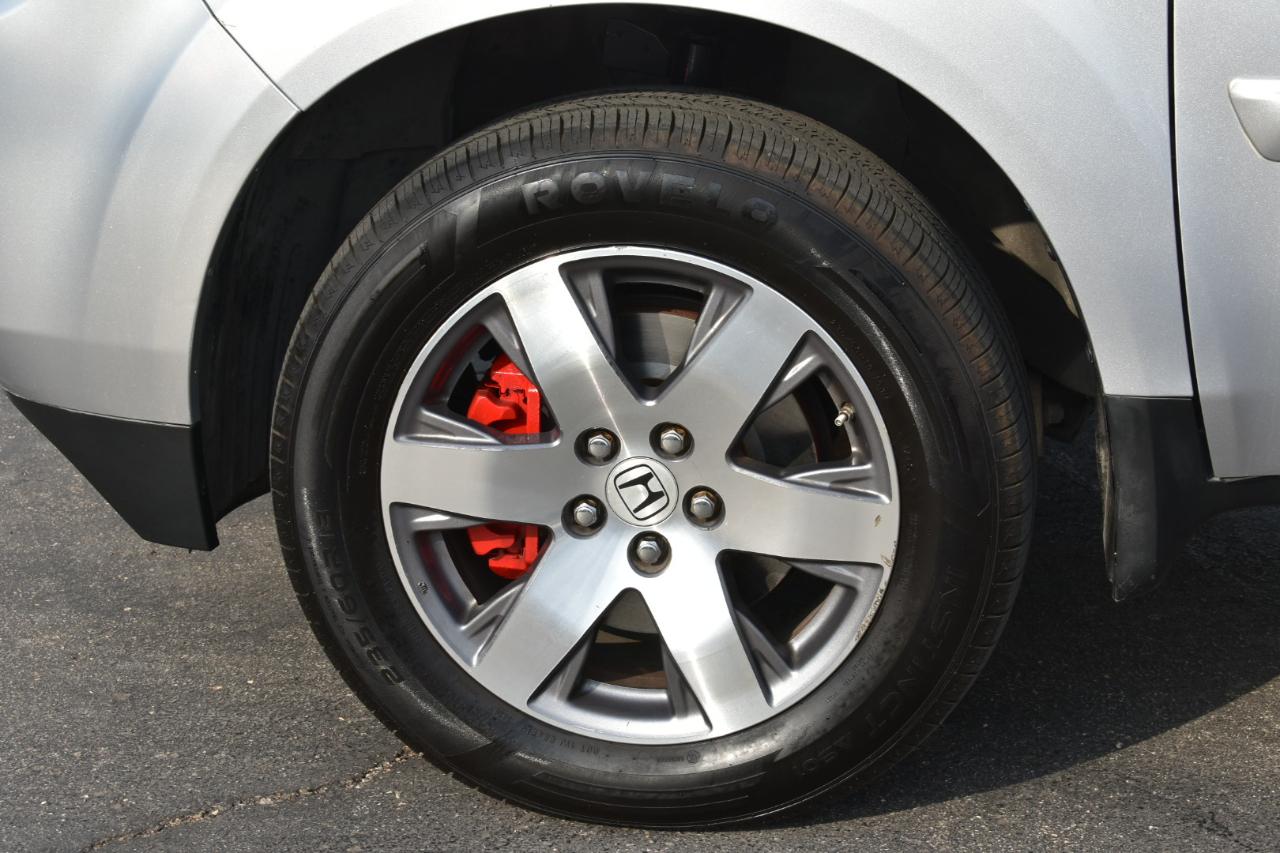 Honda Pilot Touring 4WD 5-Spd AT with DVD 2015