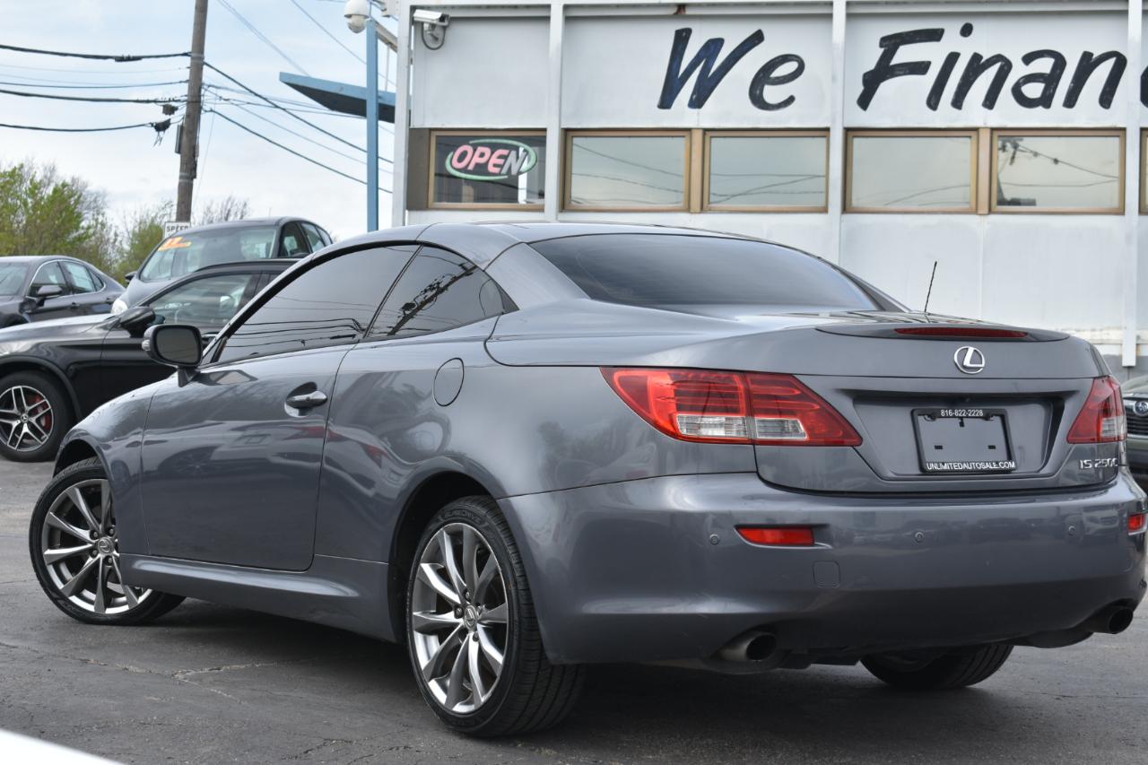 Lexus IS C 250 2013
