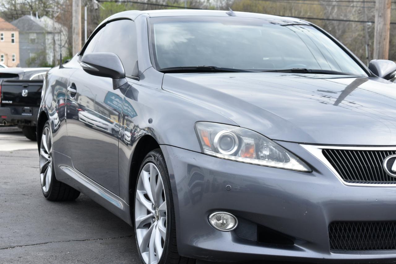 Lexus IS C 250 2013