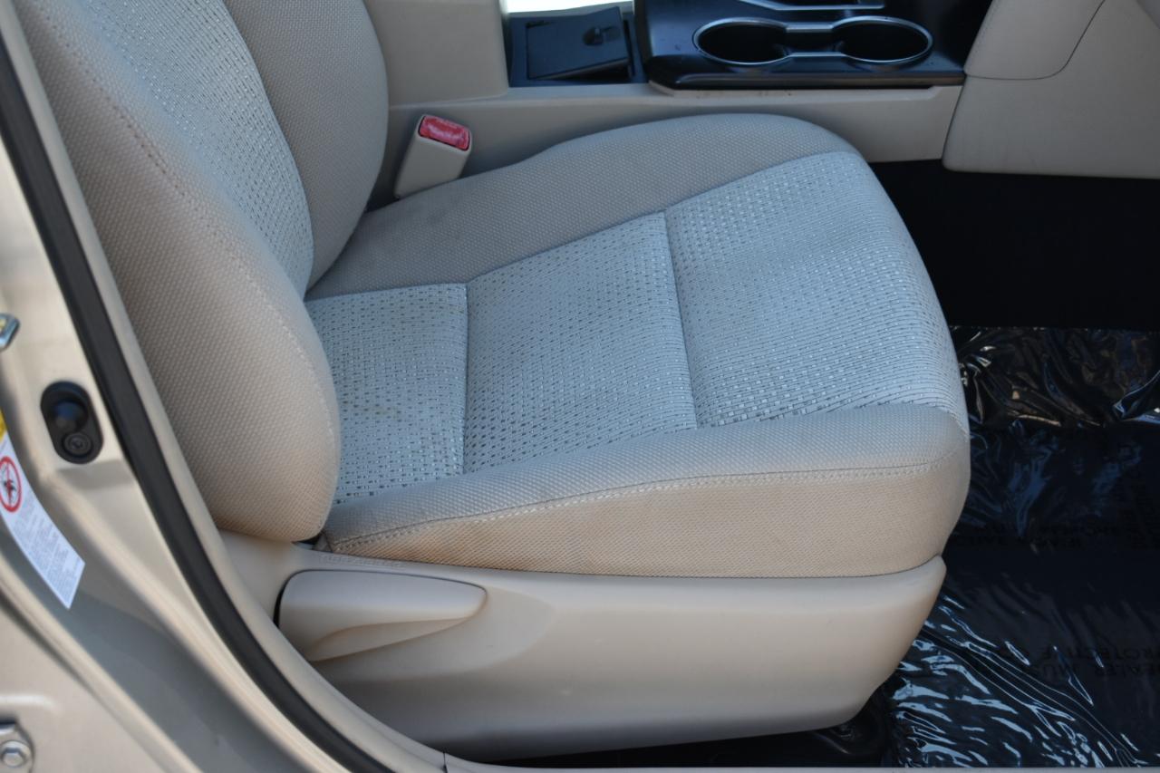 Toyota Camry LE 4D Sedan 2014