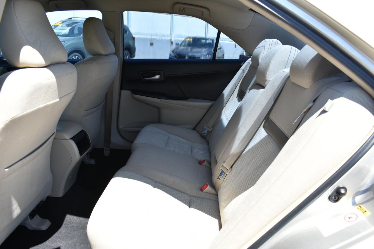 Toyota Camry LE 4D Sedan 2014