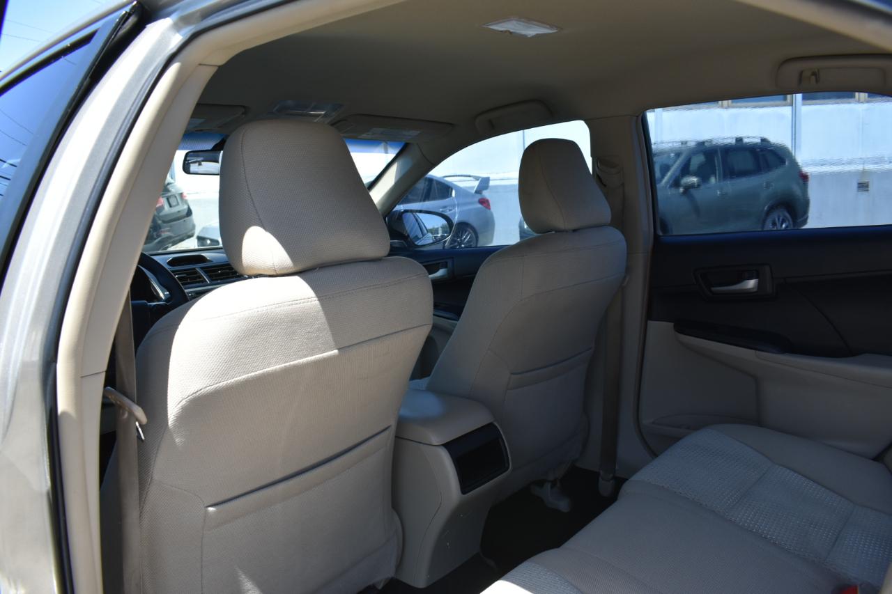 Toyota Camry LE 4D Sedan 2014