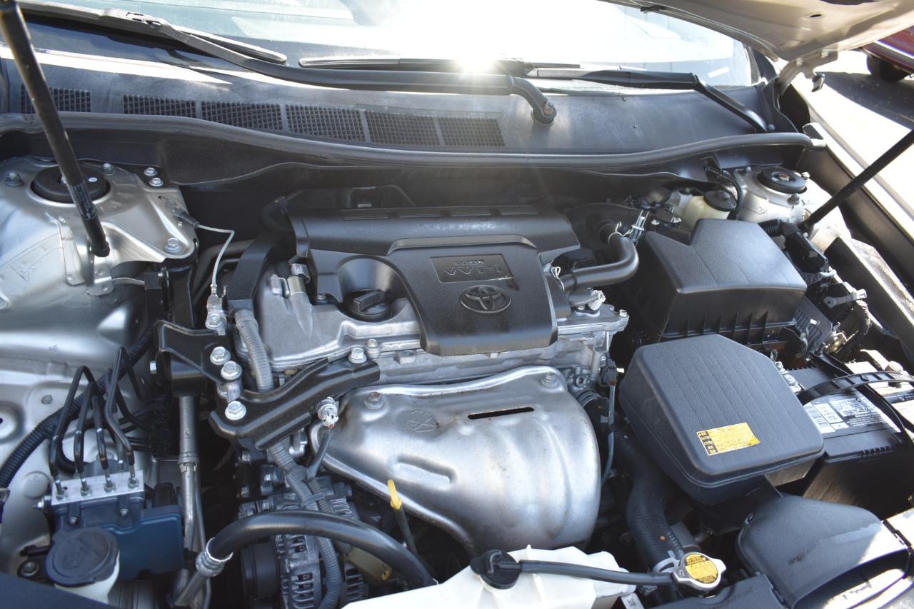 Toyota Camry LE 4D Sedan 2014