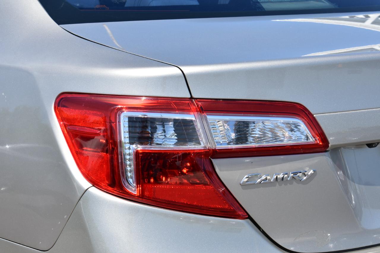 Toyota Camry LE 4D Sedan 2014