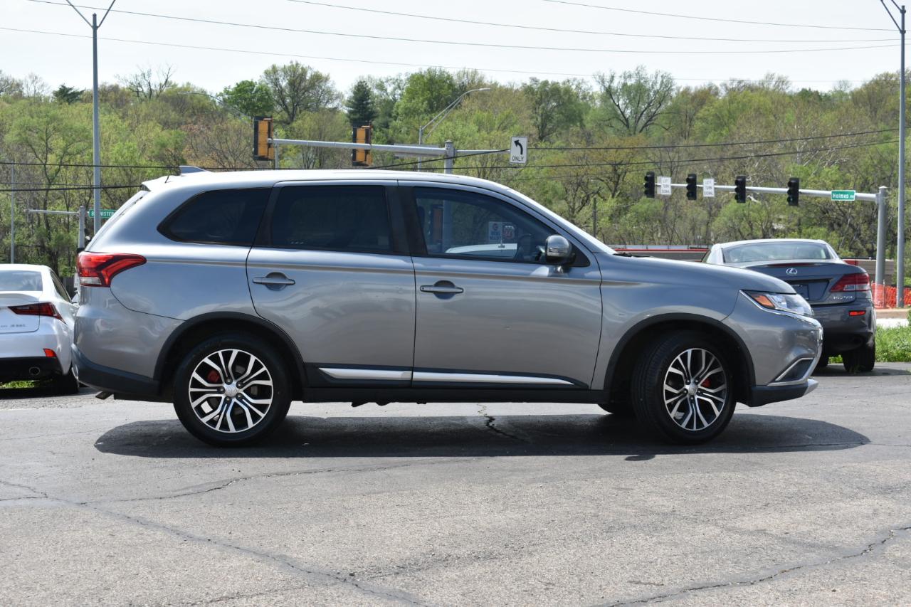Mitsubishi Outlander SEL 2WD 2018