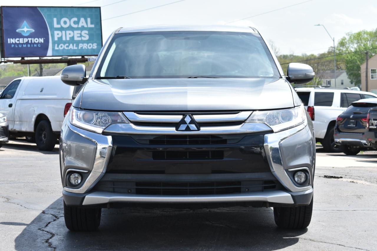 Mitsubishi Outlander SEL 2WD 2018