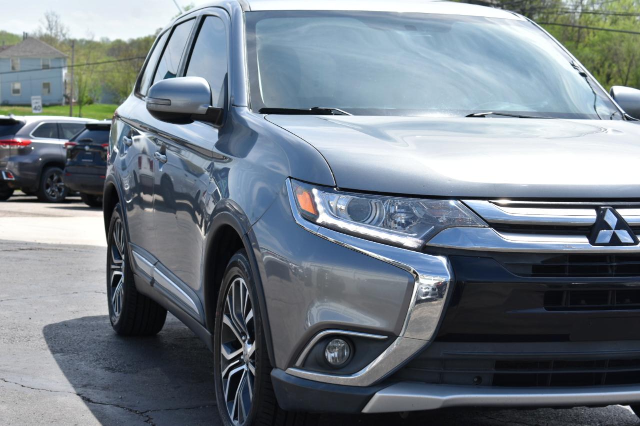 Mitsubishi Outlander SEL 2WD 2018