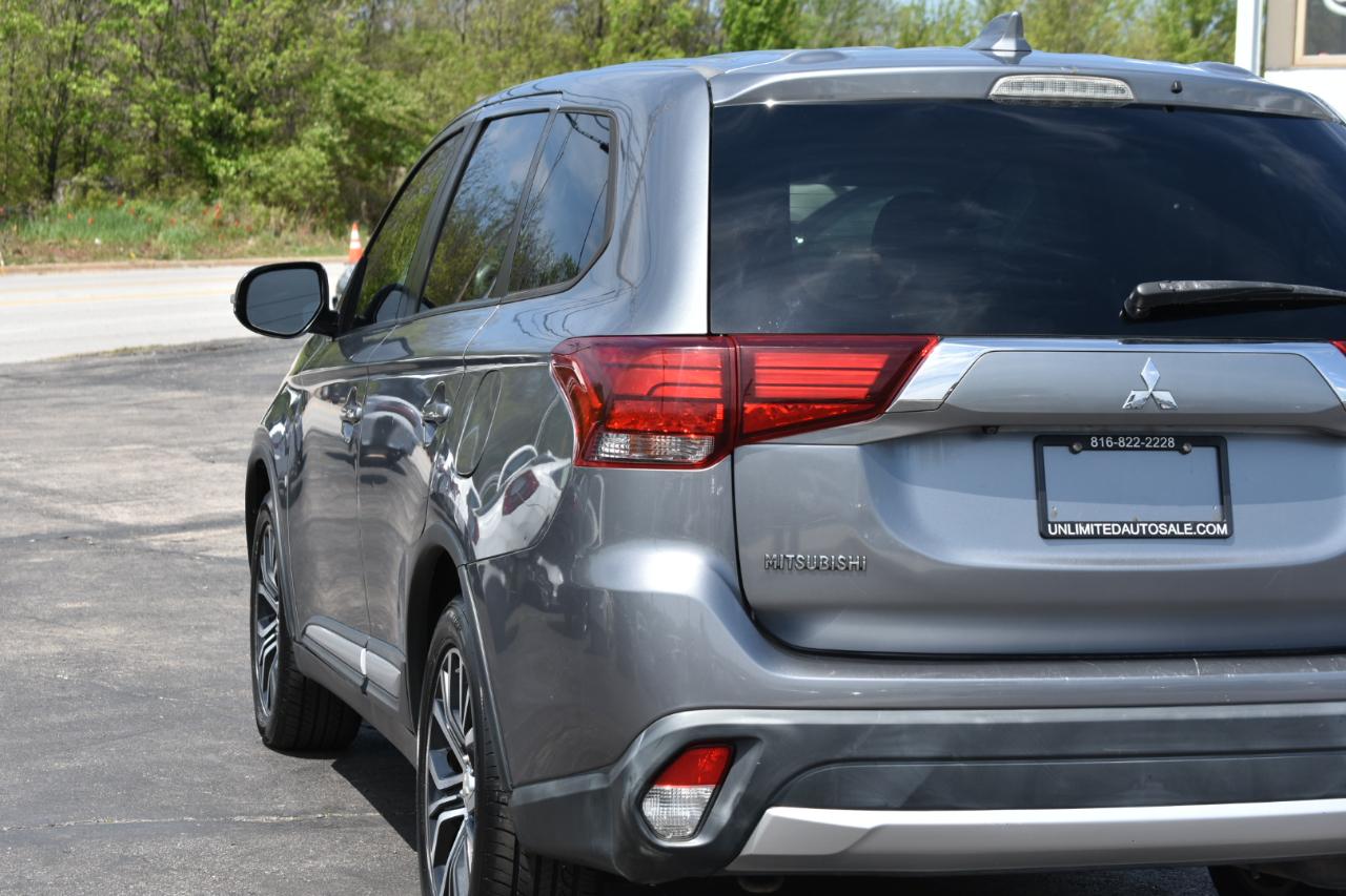 Mitsubishi Outlander SEL 2WD 2018