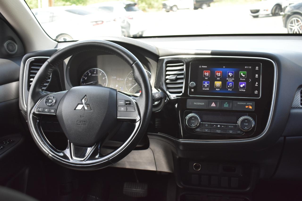 Mitsubishi Outlander SEL 2WD 2018