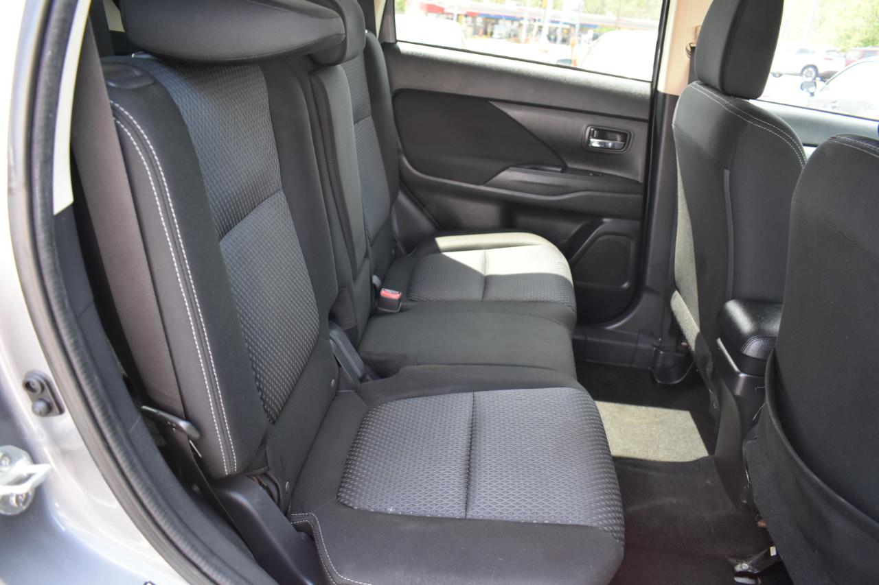 Mitsubishi Outlander SEL 2WD 2018