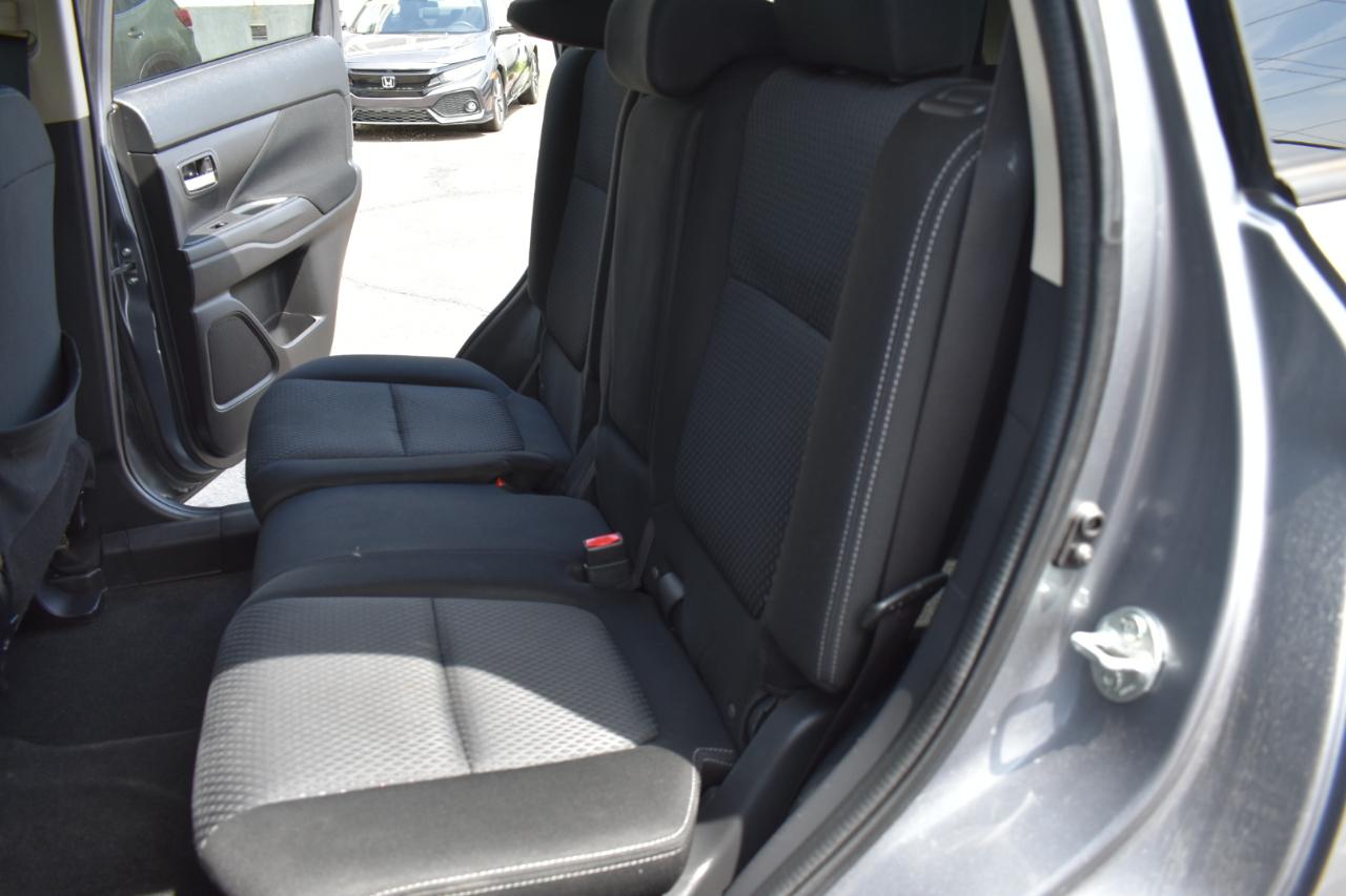 Mitsubishi Outlander SEL 2WD 2018