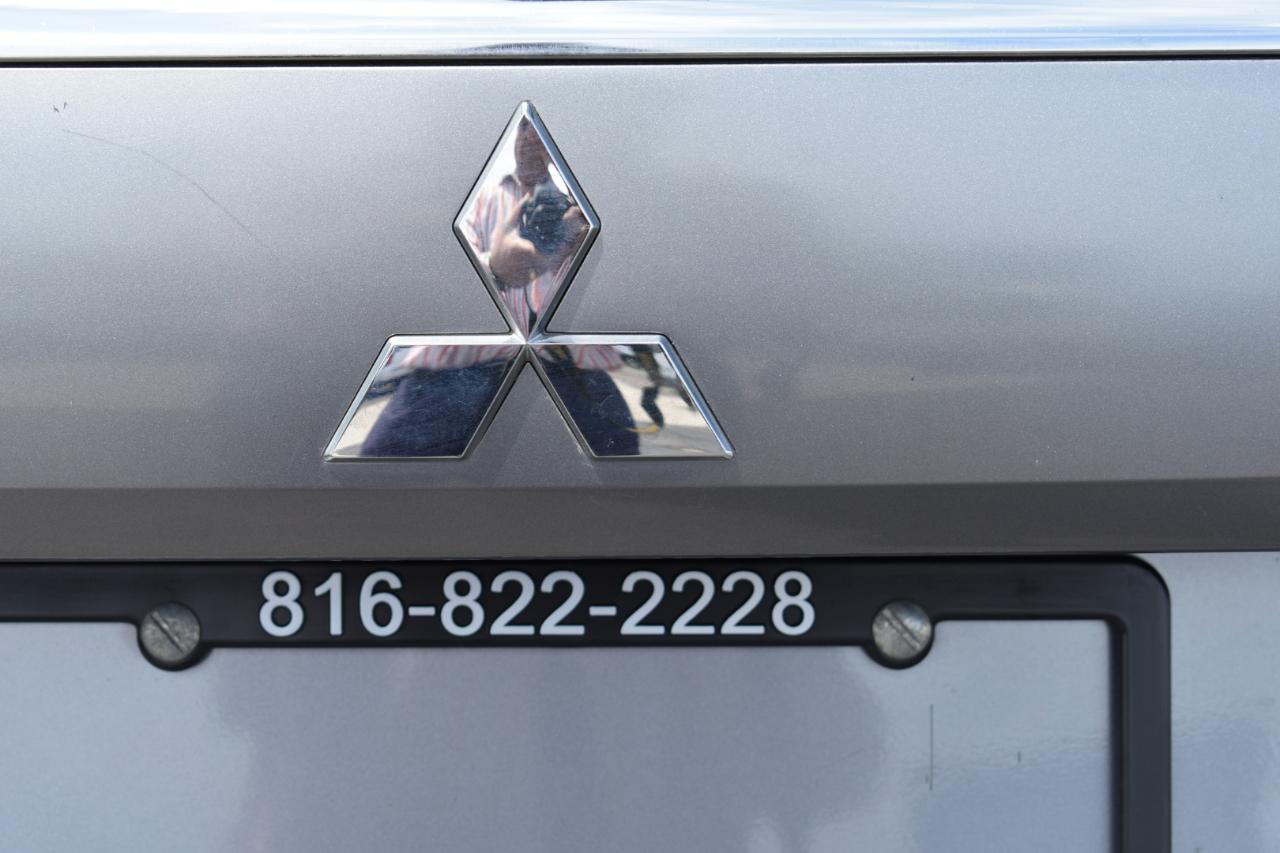 Mitsubishi Outlander SEL 2WD 2018
