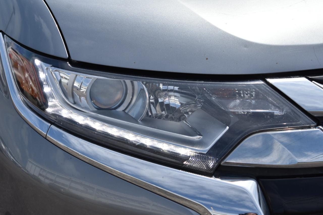 Mitsubishi Outlander SEL 2WD 2018