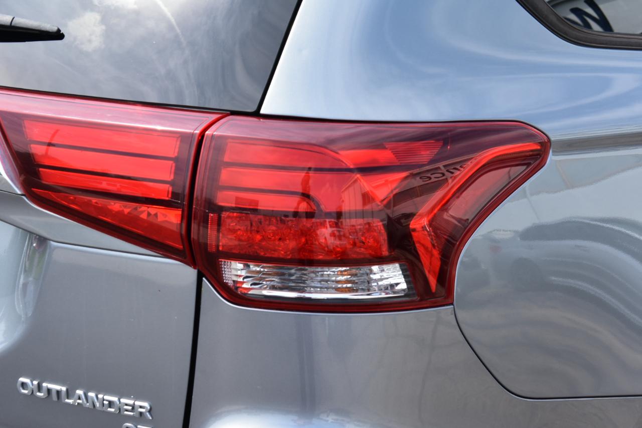 Mitsubishi Outlander SEL 2WD 2018
