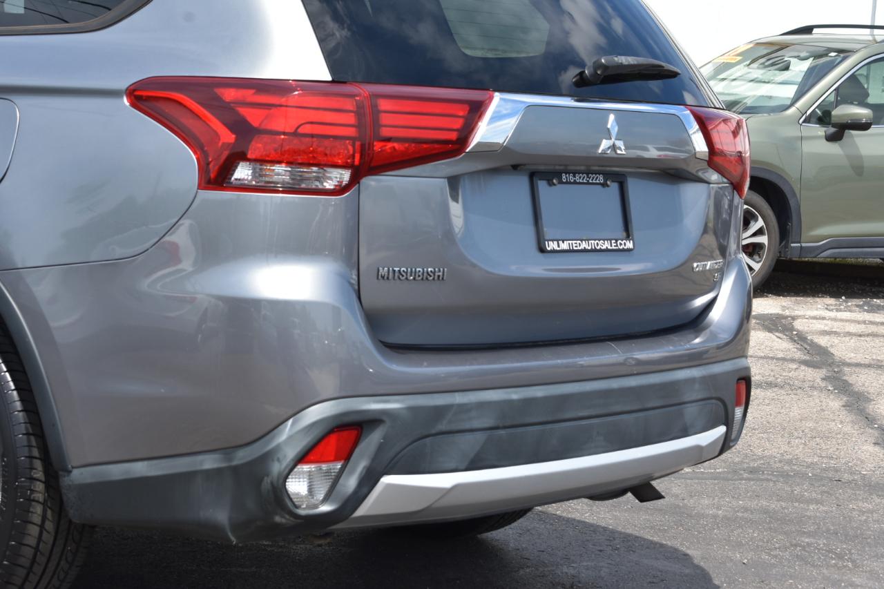 Mitsubishi Outlander SEL 2WD 2018