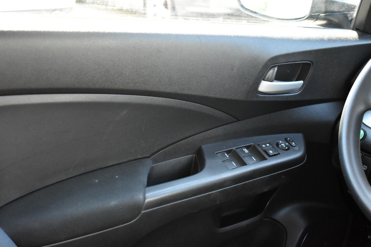 Honda CR-V LX 2WD 5-Speed AT 2014