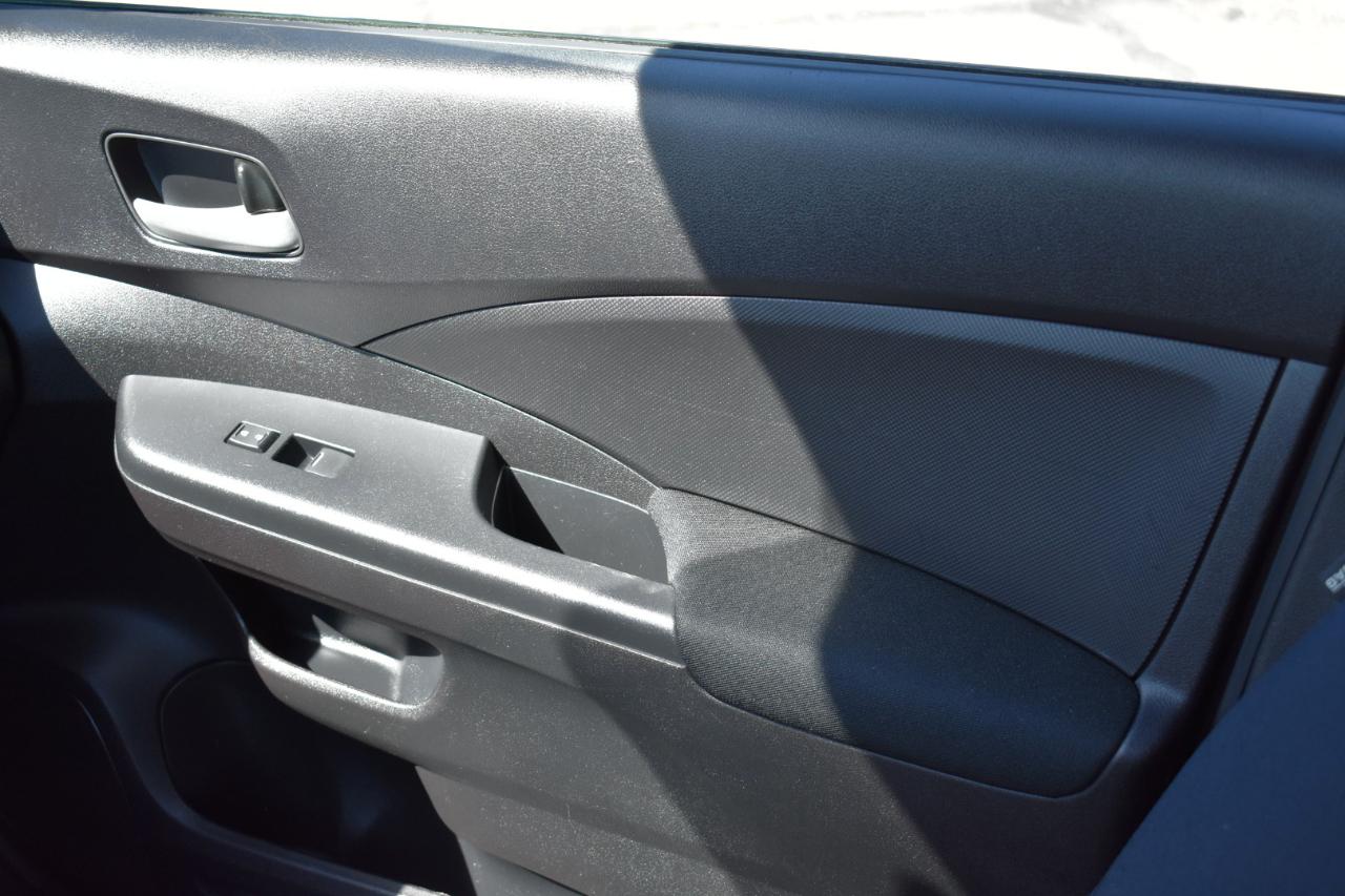 Honda CR-V LX 2WD 5-Speed AT 2014