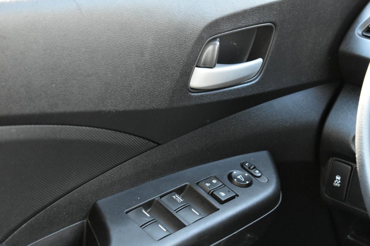 Honda CR-V LX 2WD 5-Speed AT 2014