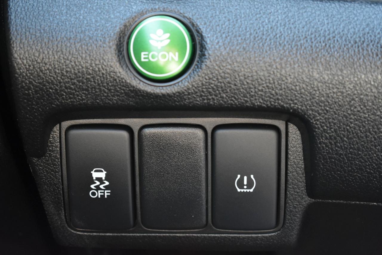 Honda CR-V LX 2WD 5-Speed AT 2014