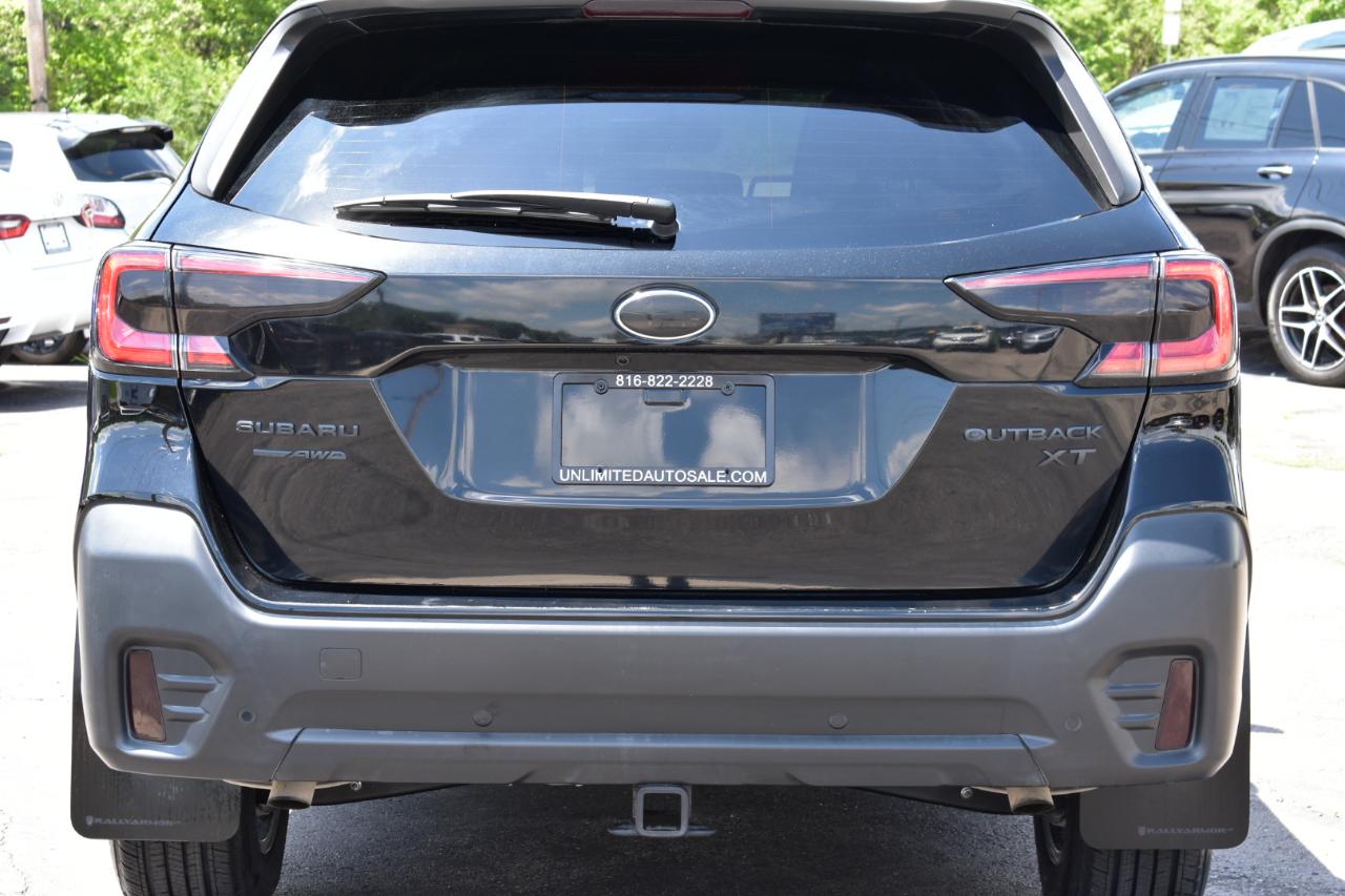 Subaru Outback Onyx Edition XT 2022