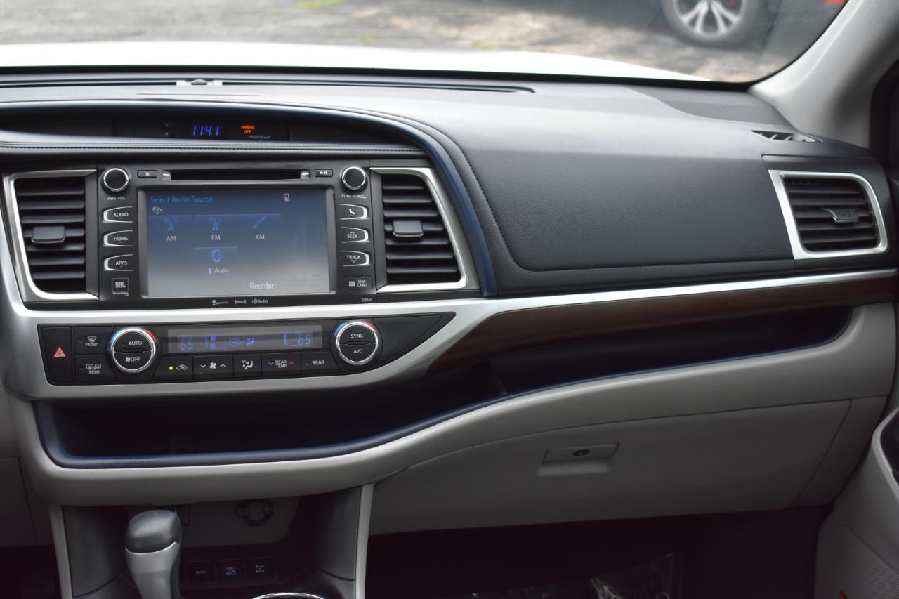Toyota Highlander Limited AWD V6 2016