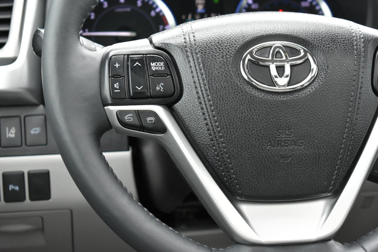 Toyota Highlander Limited AWD V6 2016