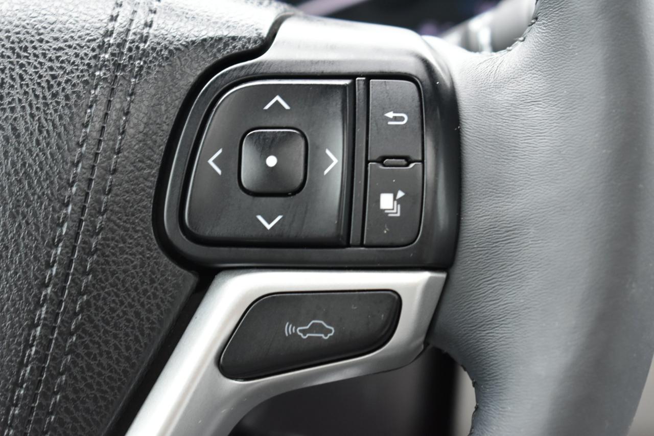 Toyota Highlander Limited AWD V6 2016