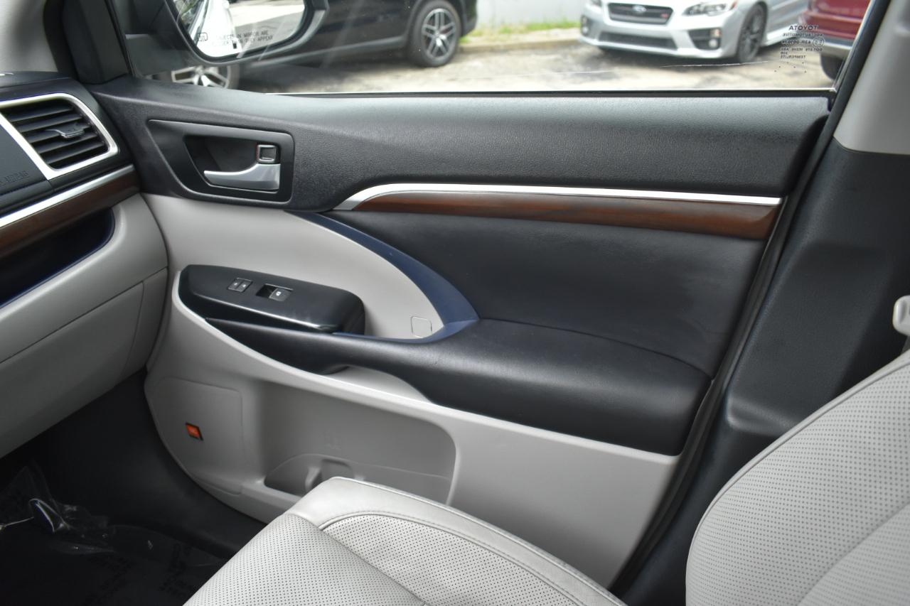 Toyota Highlander Limited AWD V6 2016