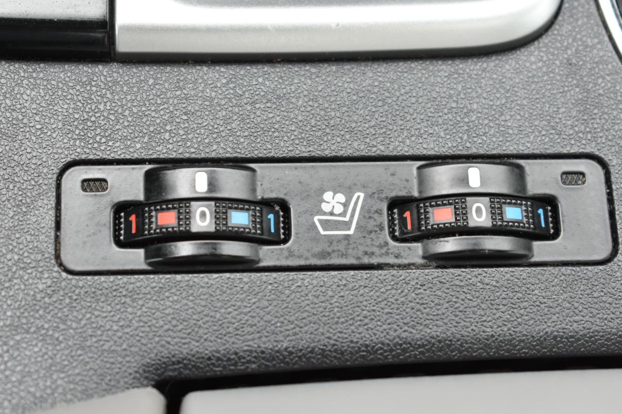 Toyota Highlander Limited AWD V6 2016