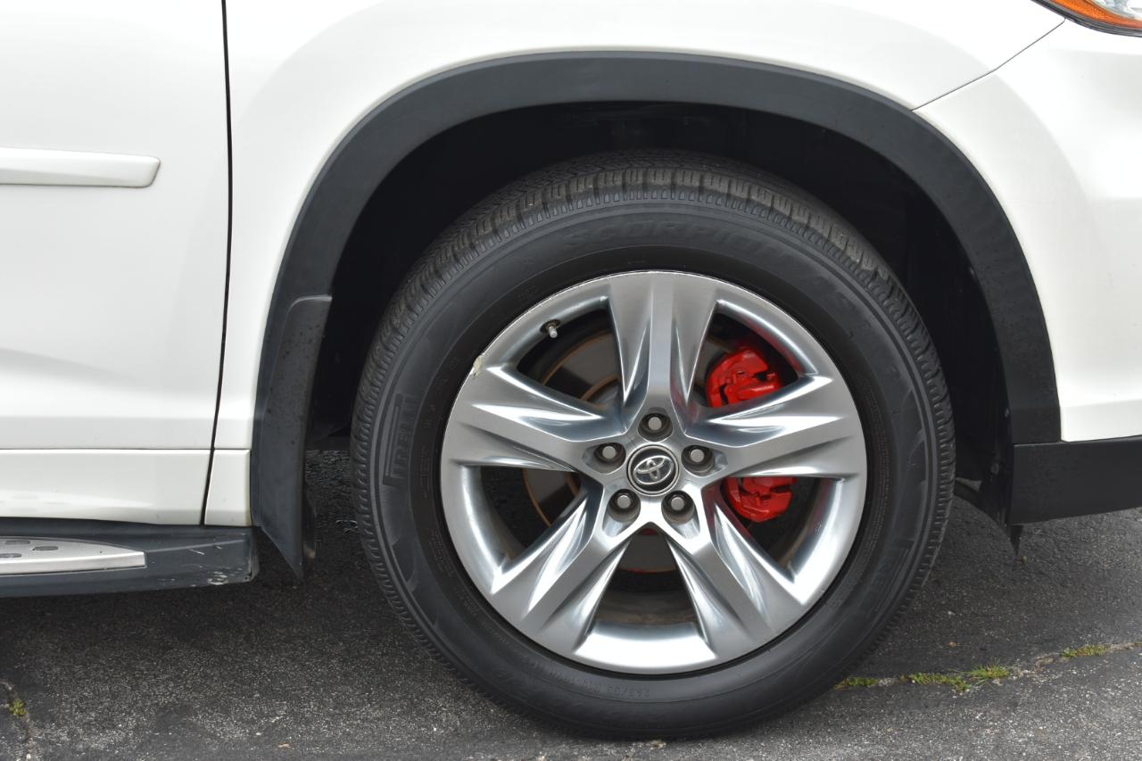 Toyota Highlander Limited AWD V6 2016