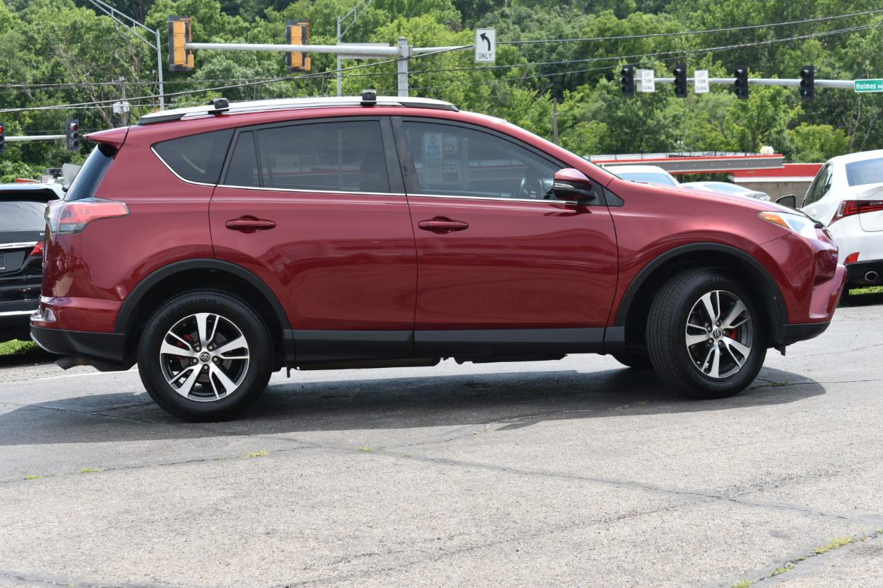 Toyota RAV4 XLE FWD 2018