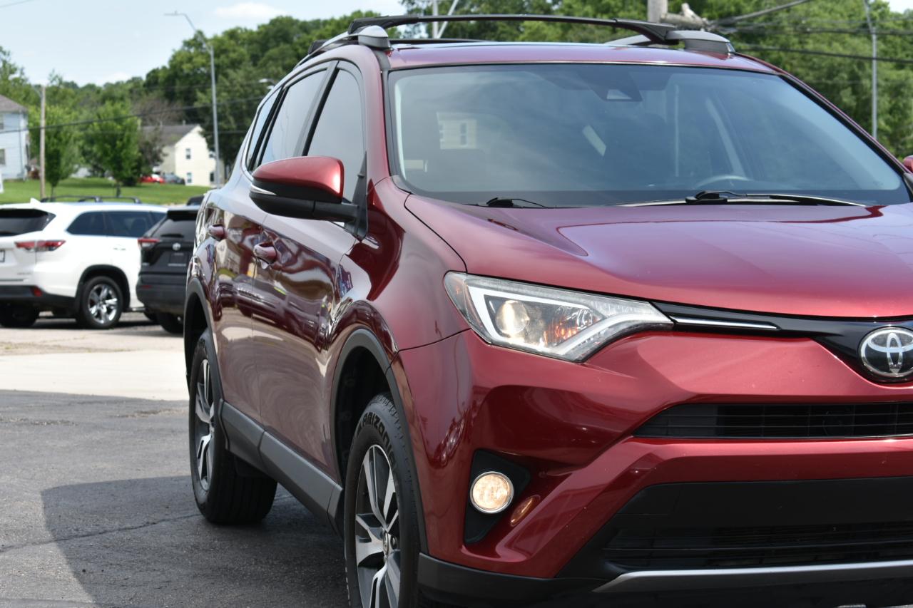 Toyota RAV4 XLE FWD 2018