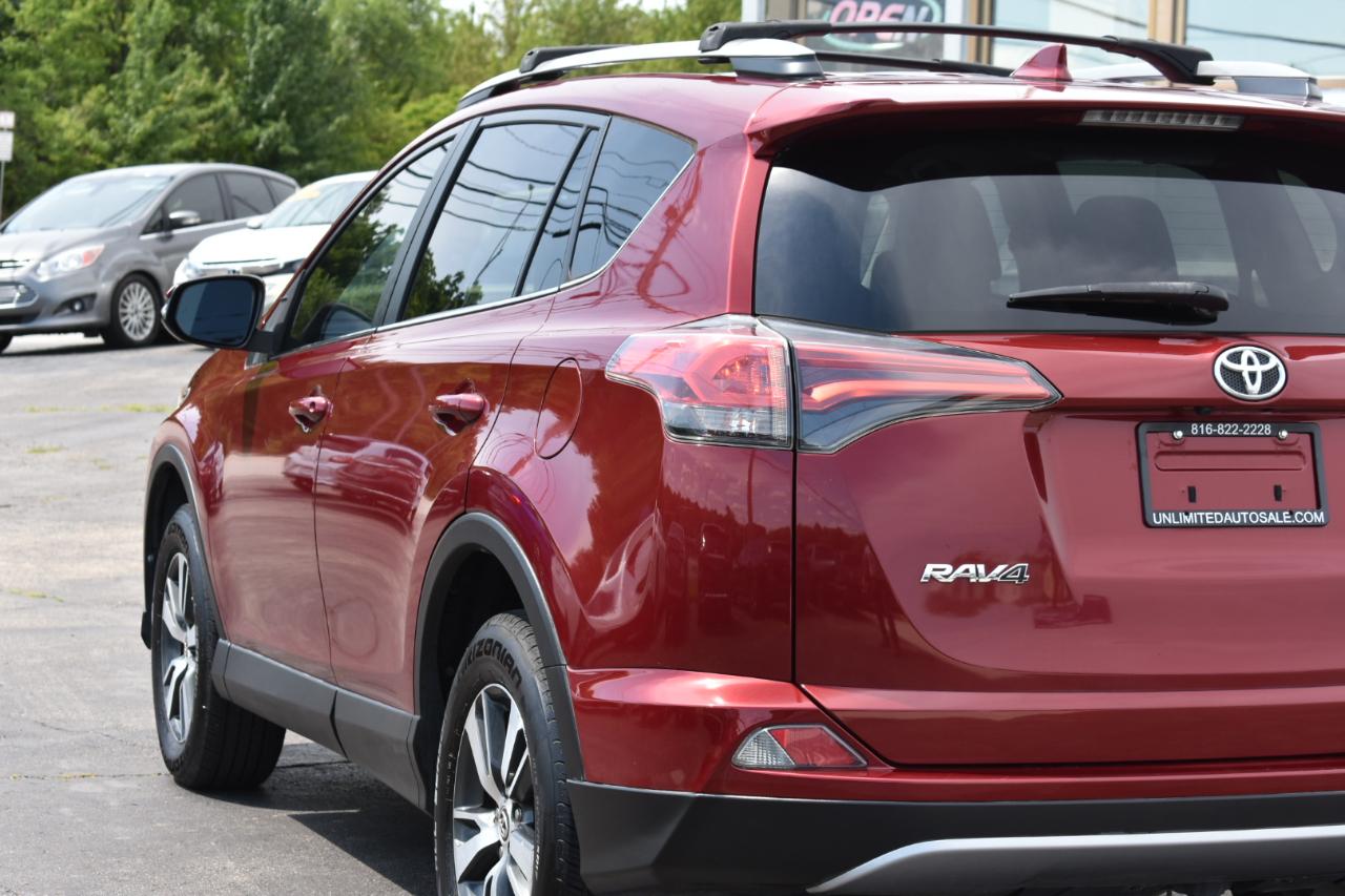 Toyota RAV4 XLE FWD 2018