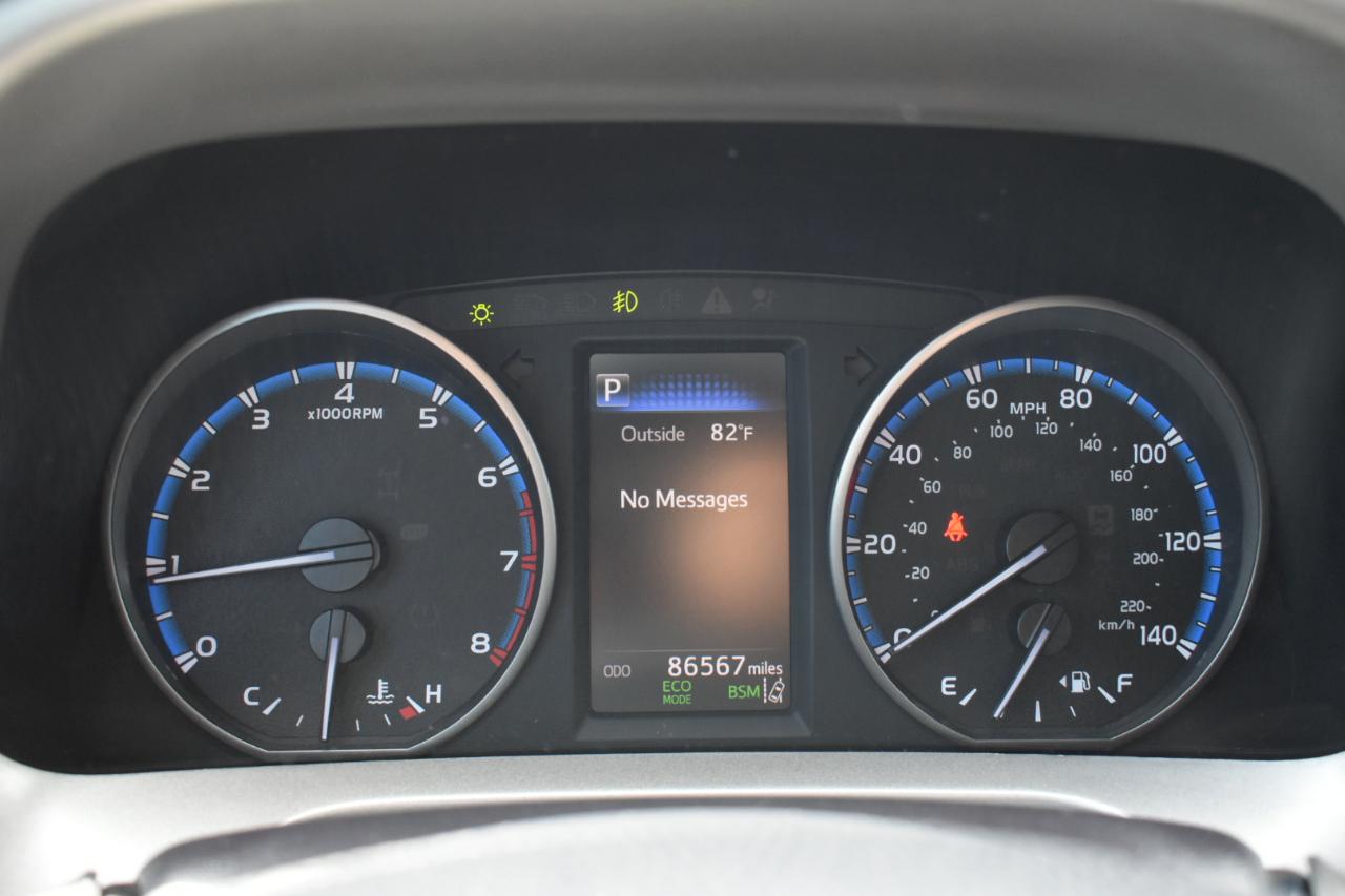 Toyota RAV4 XLE FWD 2018