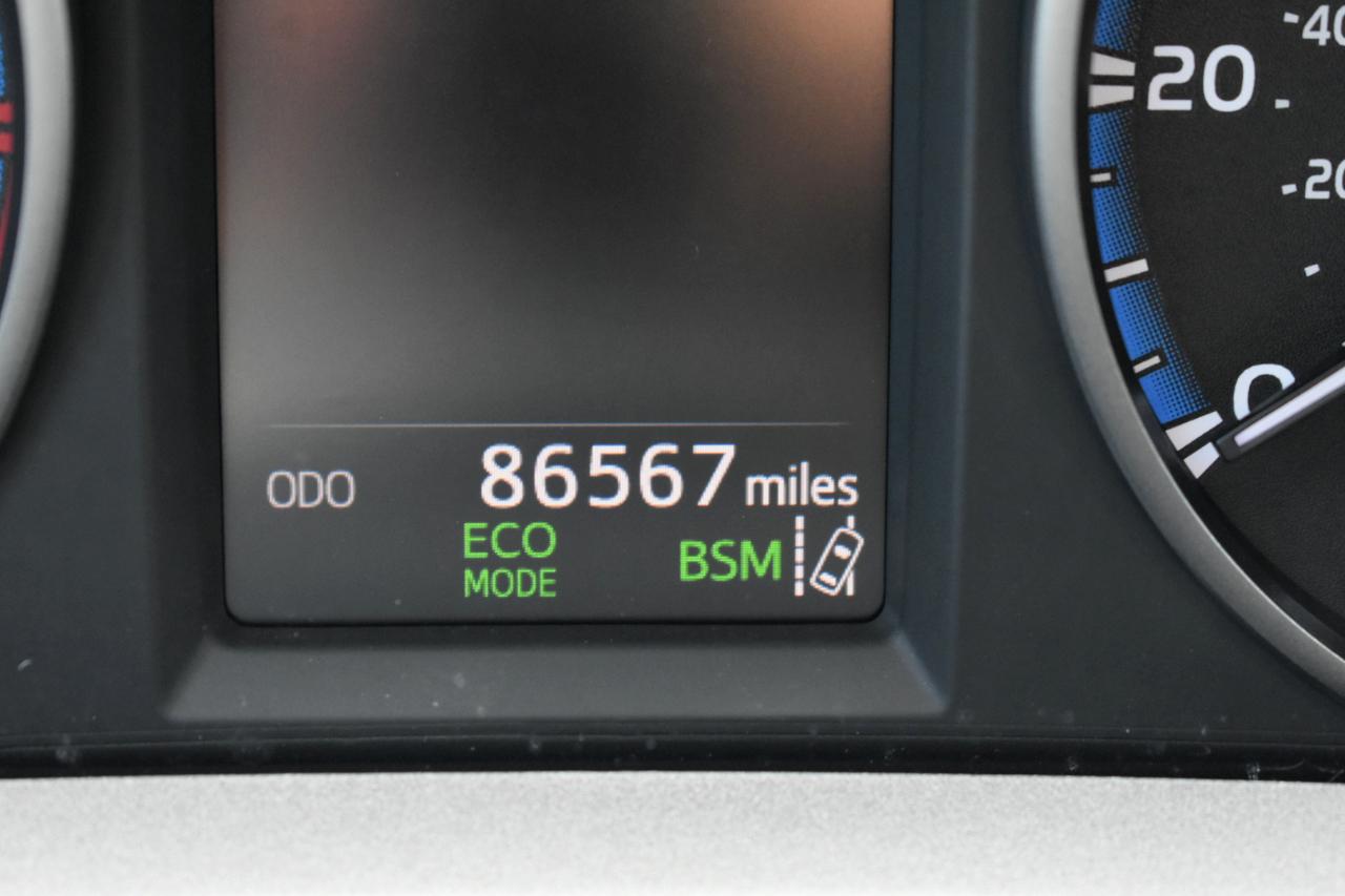 Toyota RAV4 XLE FWD 2018