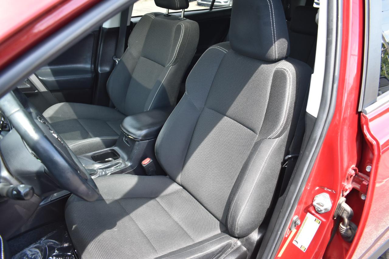 Toyota RAV4 XLE FWD 2018