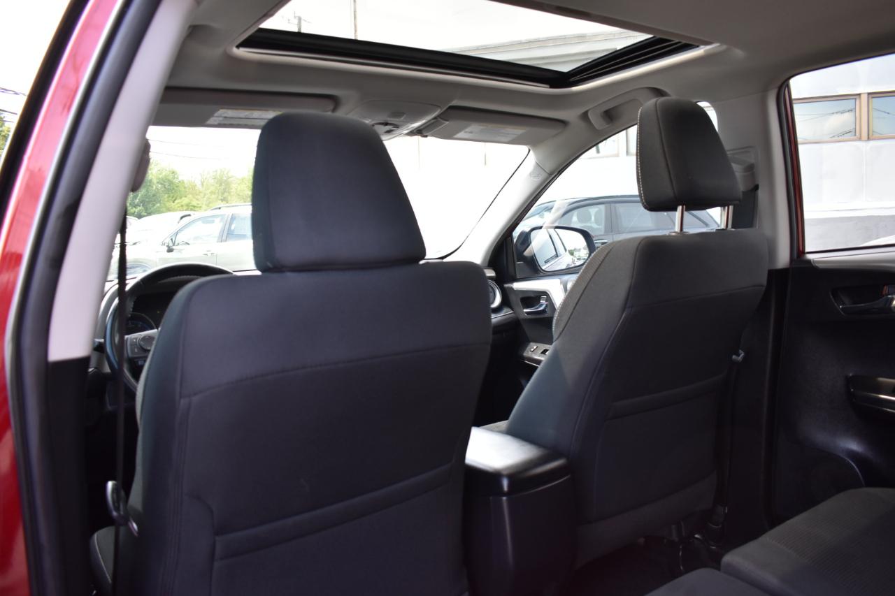 Toyota RAV4 XLE FWD 2018